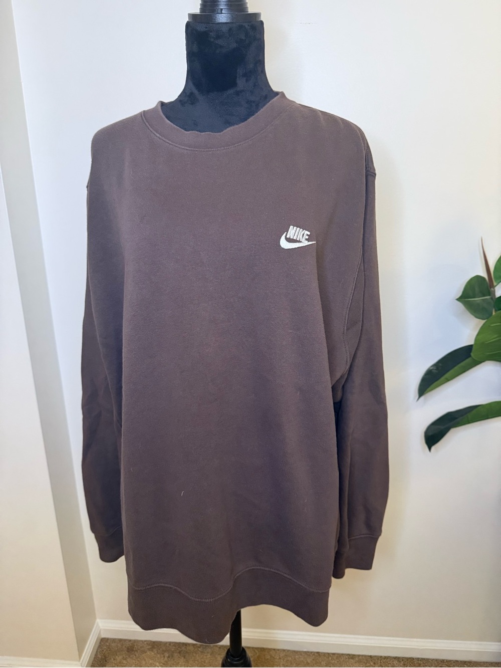 Nike Brown Crewneck Sweatshirt with White Logo